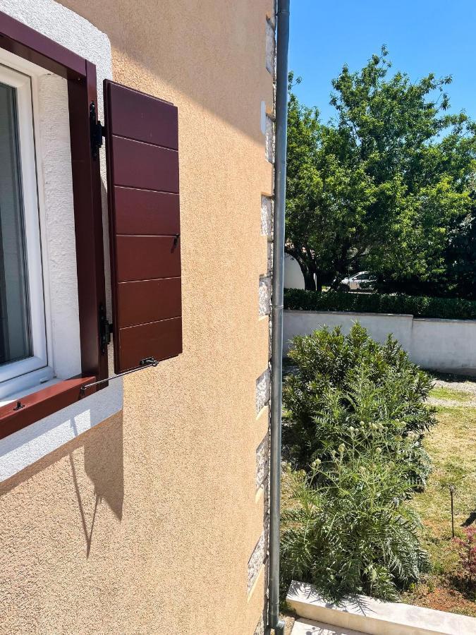 Apartments Borghetto Vinkuran Exterior photo